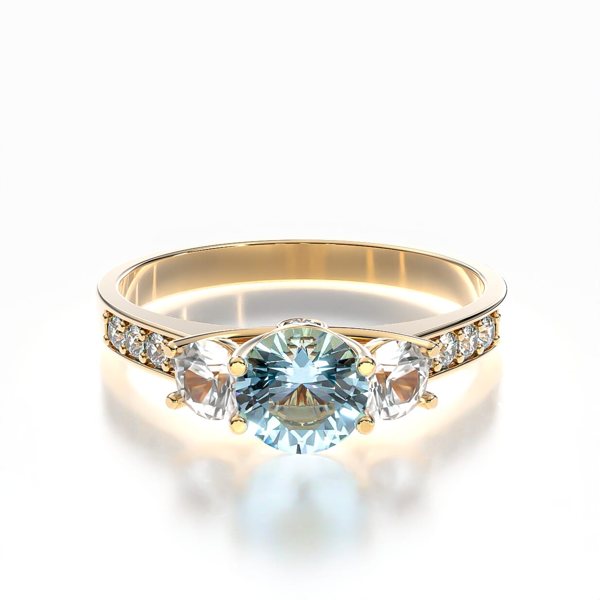 Dream engagement ring: gold, aquamarine